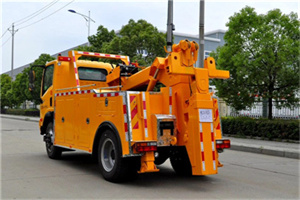 镇远高速路拖车费